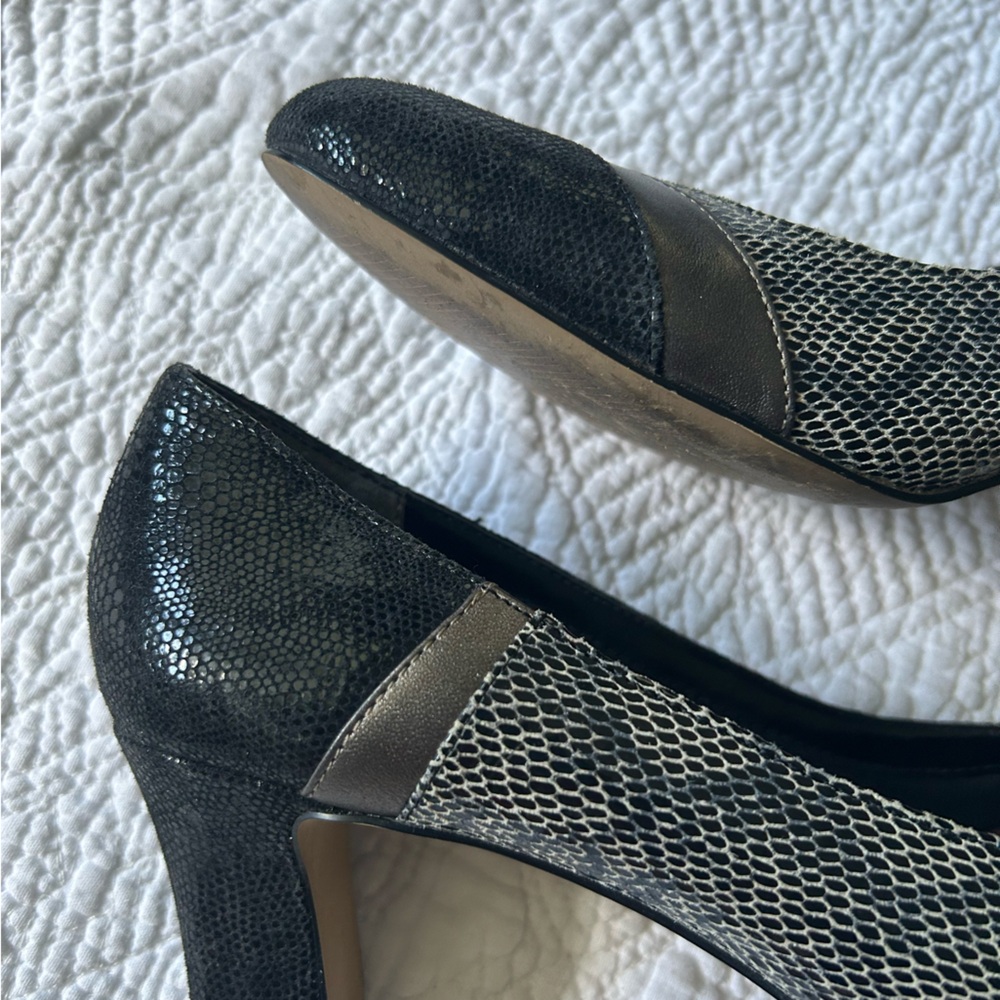 Ros Hommerson Vanessa Leather Python Look Heels. … - image 4